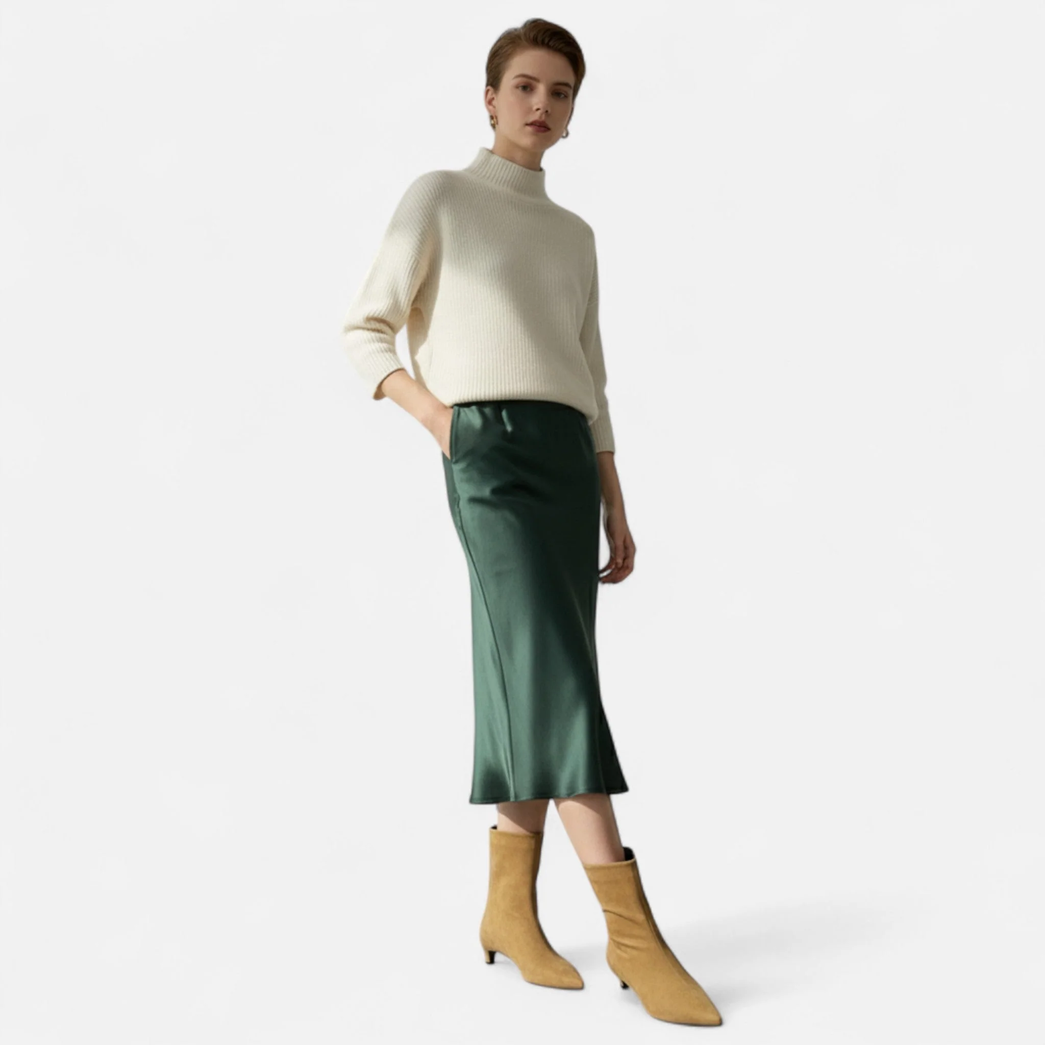 Women's Pointed Ankle Boots with Low Heel - Image 5